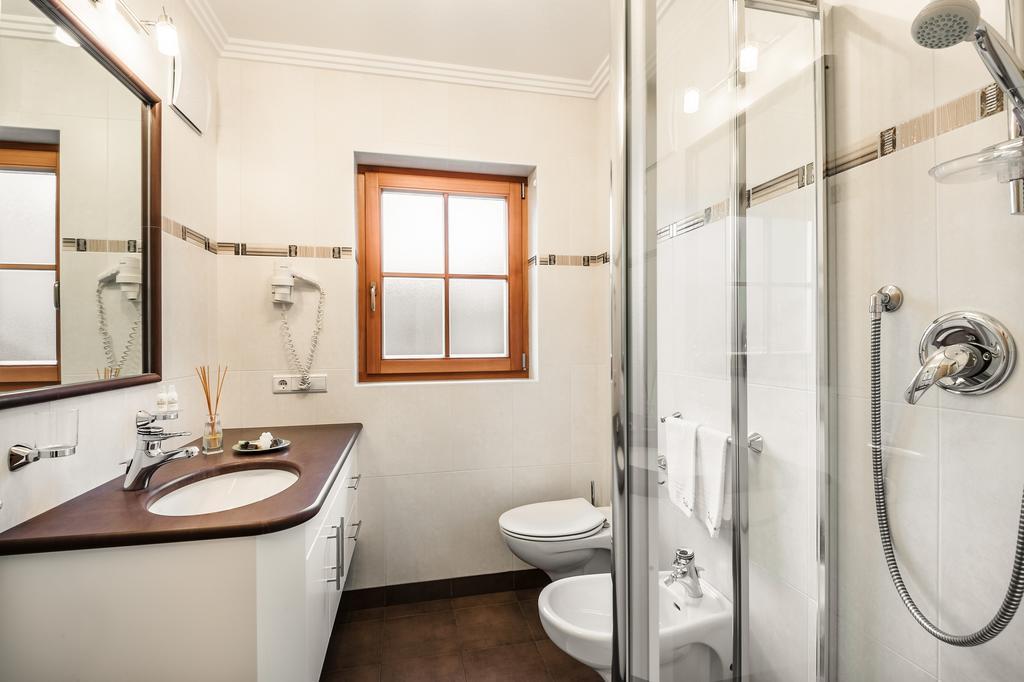 סאן קאסיאנו Taela Apartments מראה חיצוני תמונה