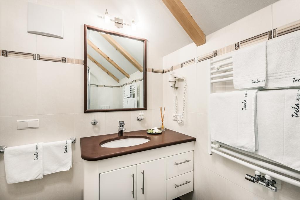 סאן קאסיאנו Taela Apartments מראה חיצוני תמונה